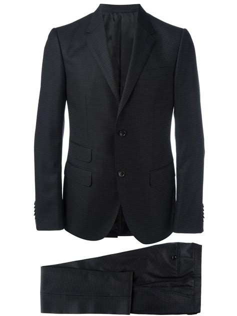 all black gucci suit.